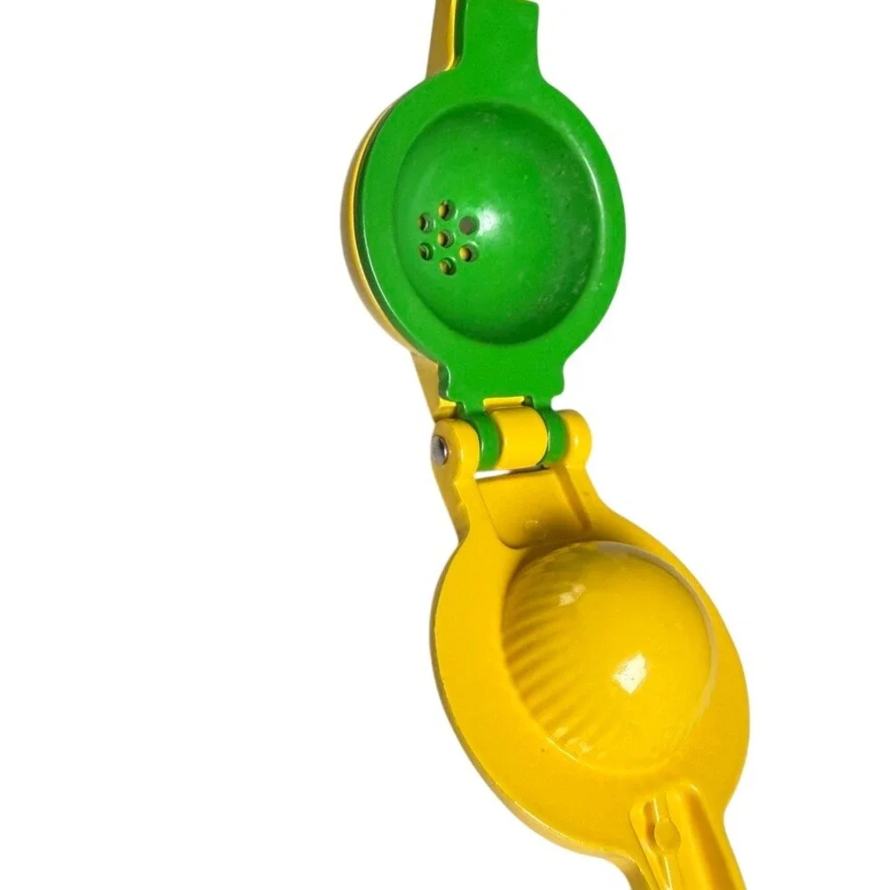 Zulay‎ Citrus Squeezer Manual Lemon Lime Kitchen Juicer Yellow Green Barware